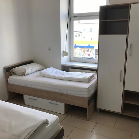 Workers Für Besten Monteure In 8600 Bruck Und In 8700 Leoben 3*