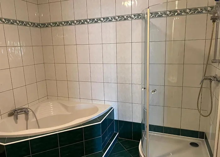 Workers Fuer Besten Monteure In 8600 Bruck Und In 8700 Leoben 3*