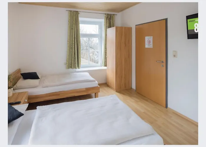 Workers Fuer Besten Monteure In 8600 Bruck Und In 8700 Leoben Aparthotel 3*