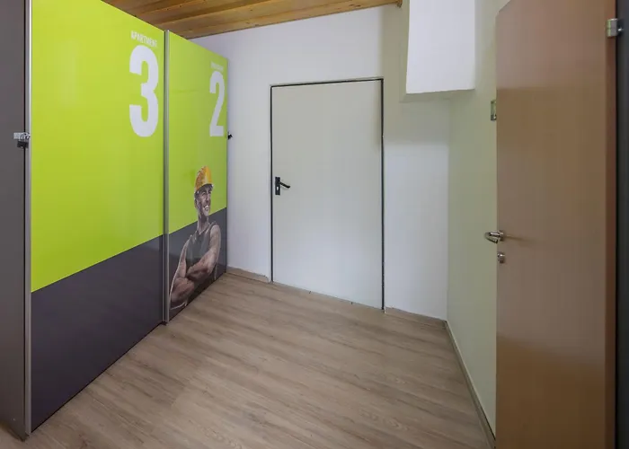 Workers Fuer Besten Monteure In 8600 Bruck Und In 8700 Leoben Apart-hotel 3*