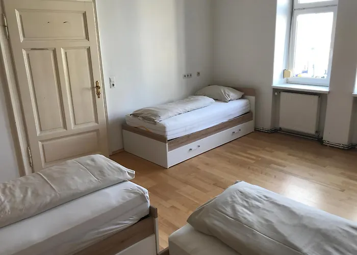 Workers Fuer Besten Monteure In 8600 Bruck Und In 8700 Leoben Aparthotel